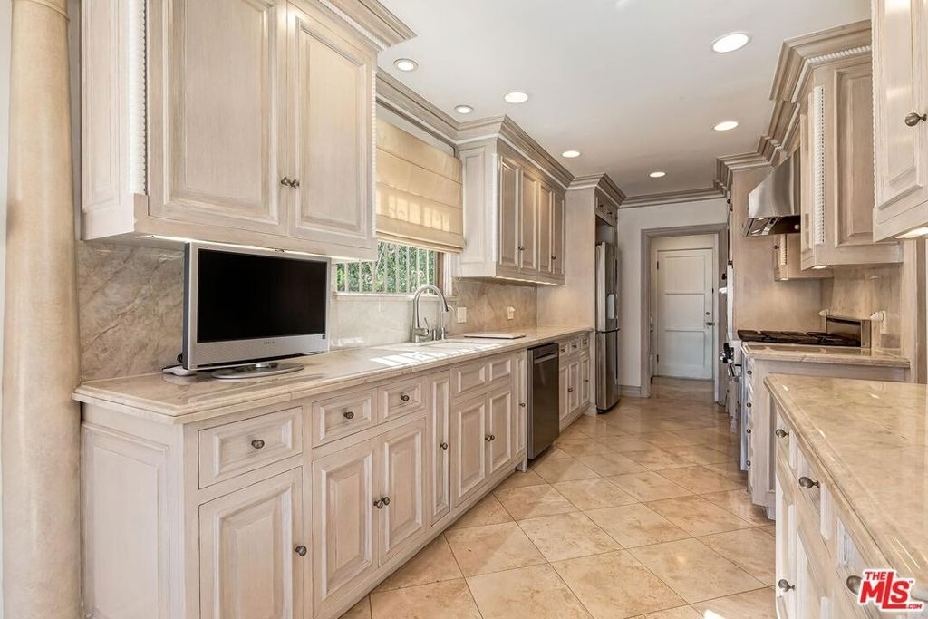 1511 Pandora Avenue - Photo 15