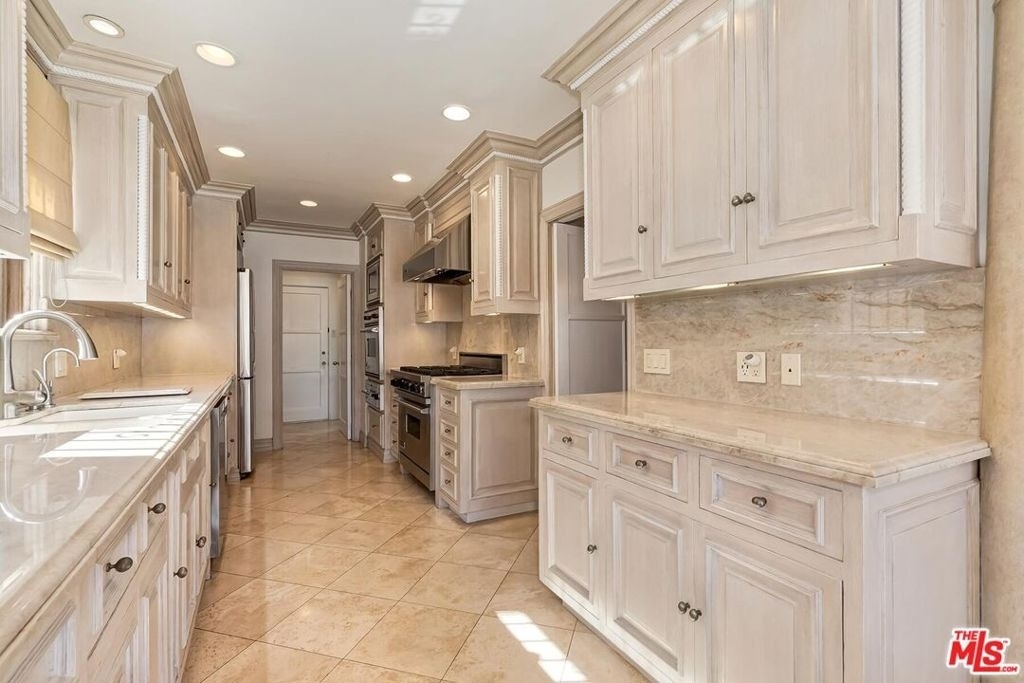1511 Pandora Avenue - Photo 14