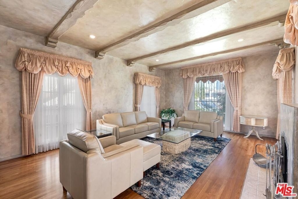 1511 Pandora Avenue - Photo 7