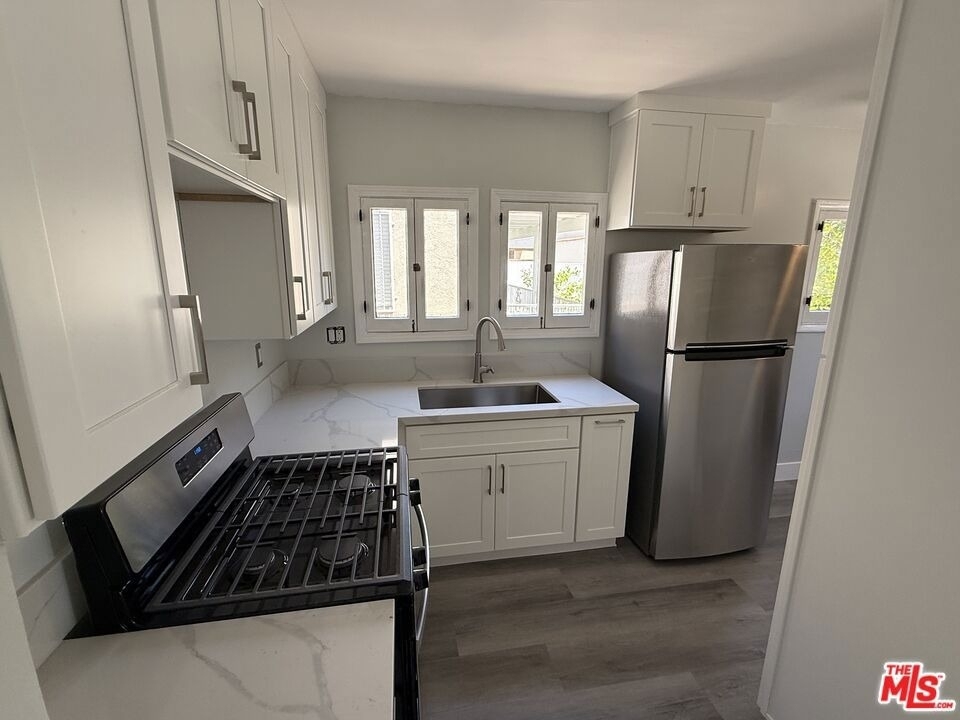 92 S Sunnyslope Avenue - Photo 8