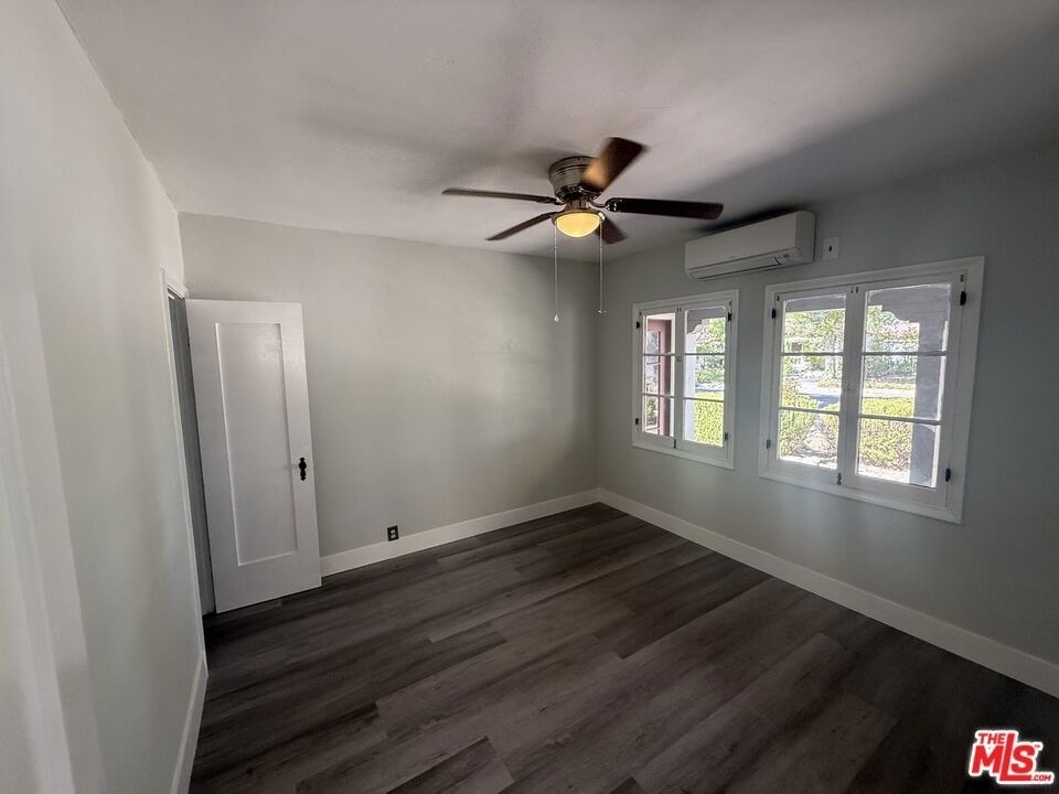 92 S Sunnyslope Avenue - Photo 1