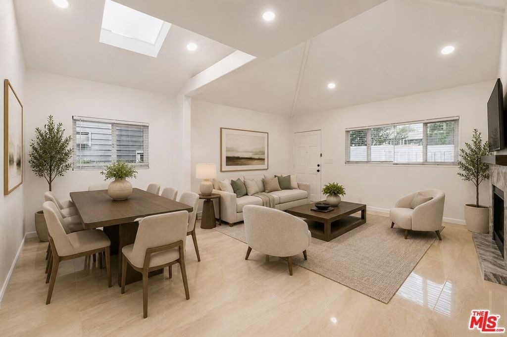 806 Navy Street - Photo 4