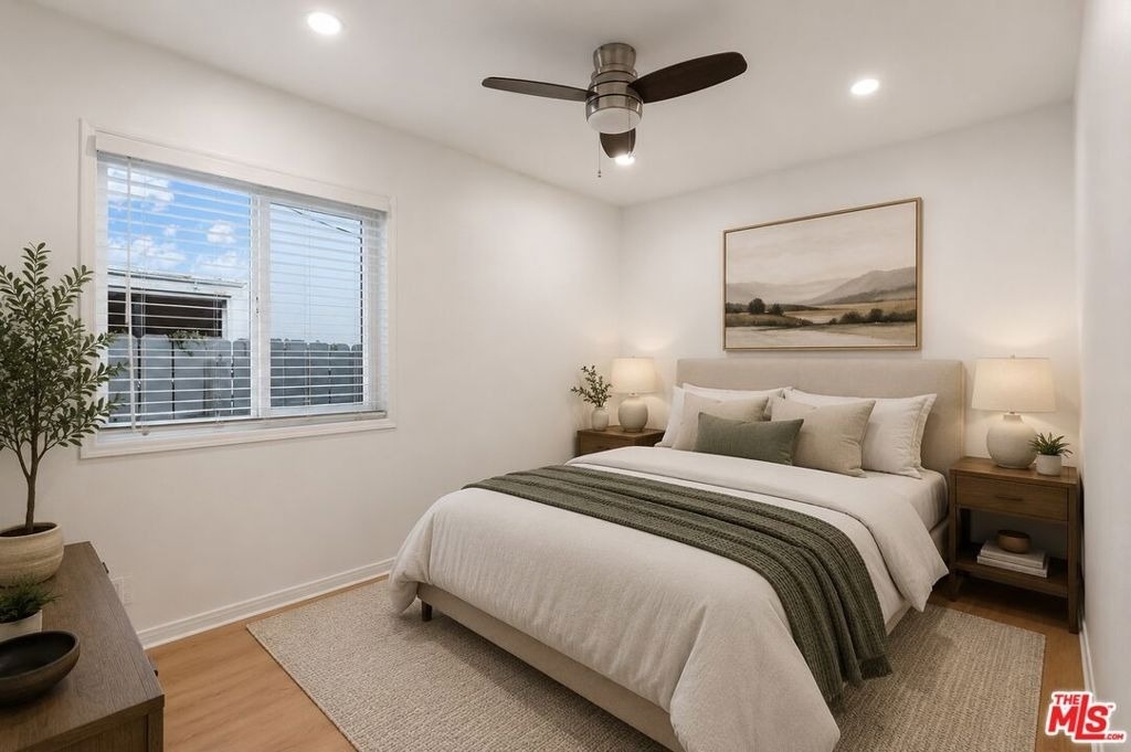 806 Navy Street - Photo 12