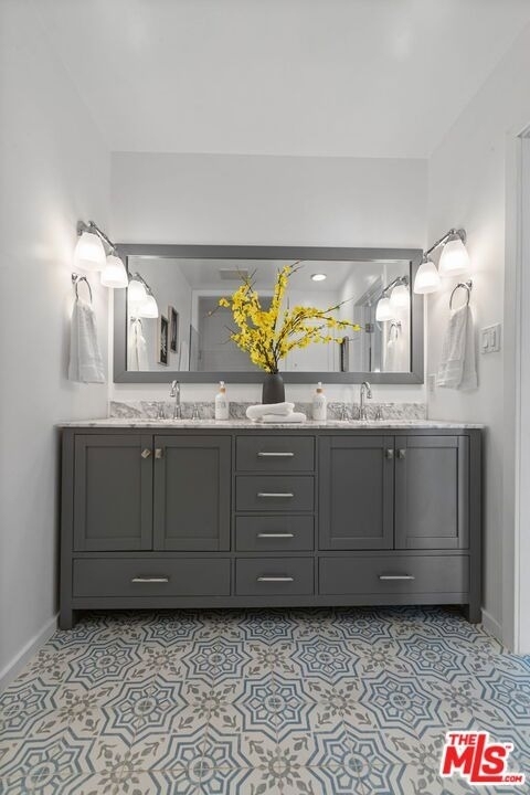 4460 Stansbury Avenue - Photo 22