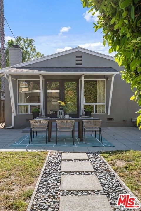 4460 Stansbury Avenue - Photo 41