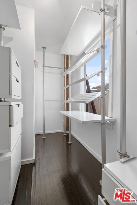 4460 Stansbury Avenue - Photo 37