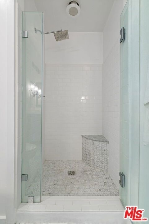 4460 Stansbury Avenue - Photo 24