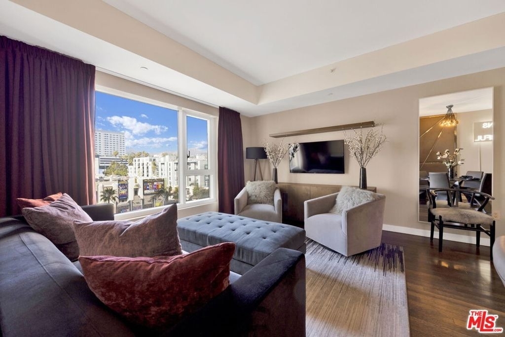 6250 Hollywood Boulevard - Photo 0