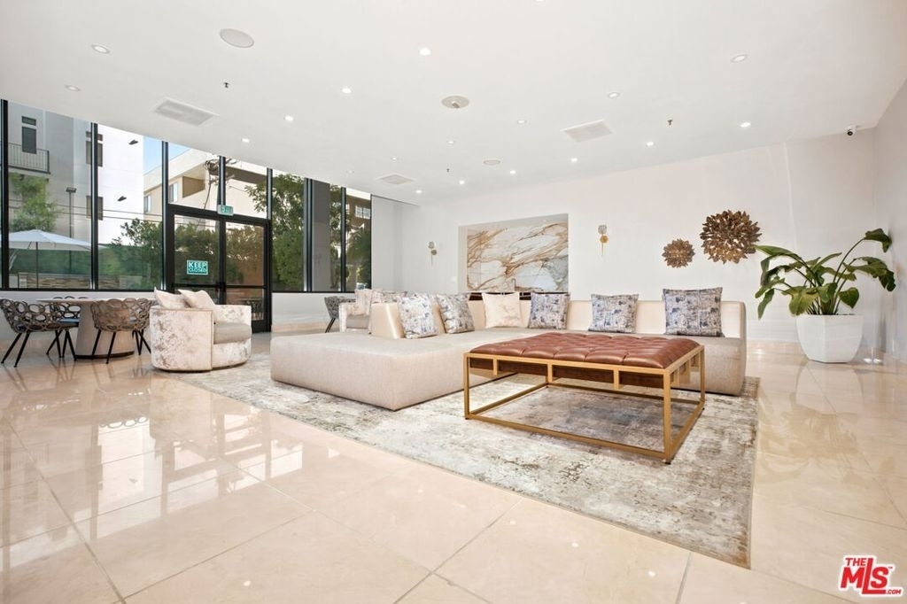 10724 Wilshire Boulevard - Photo 40