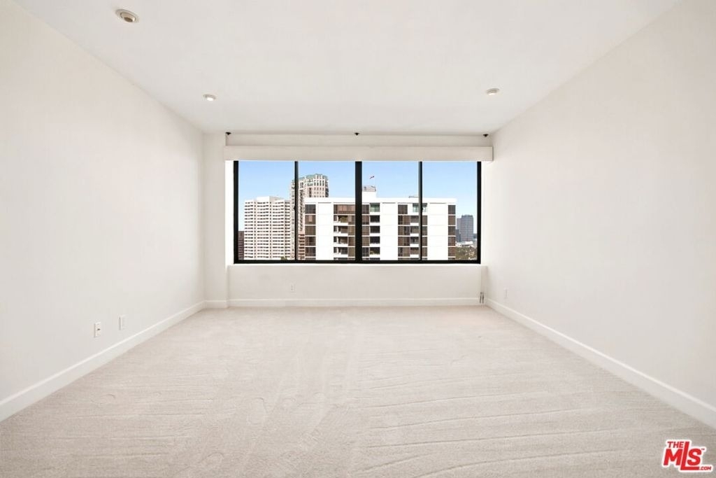 10724 Wilshire Boulevard - Photo 18