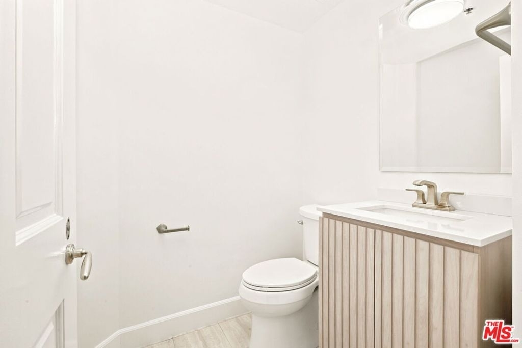 10724 Wilshire Boulevard - Photo 25