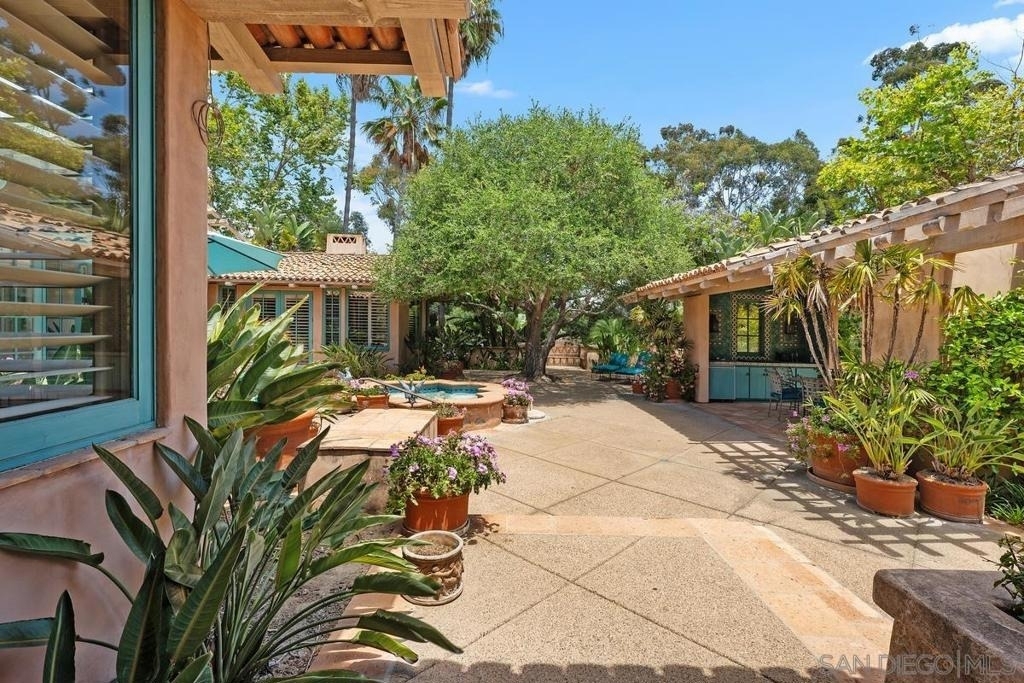 17240 Avenida De Acacias - Photo 31