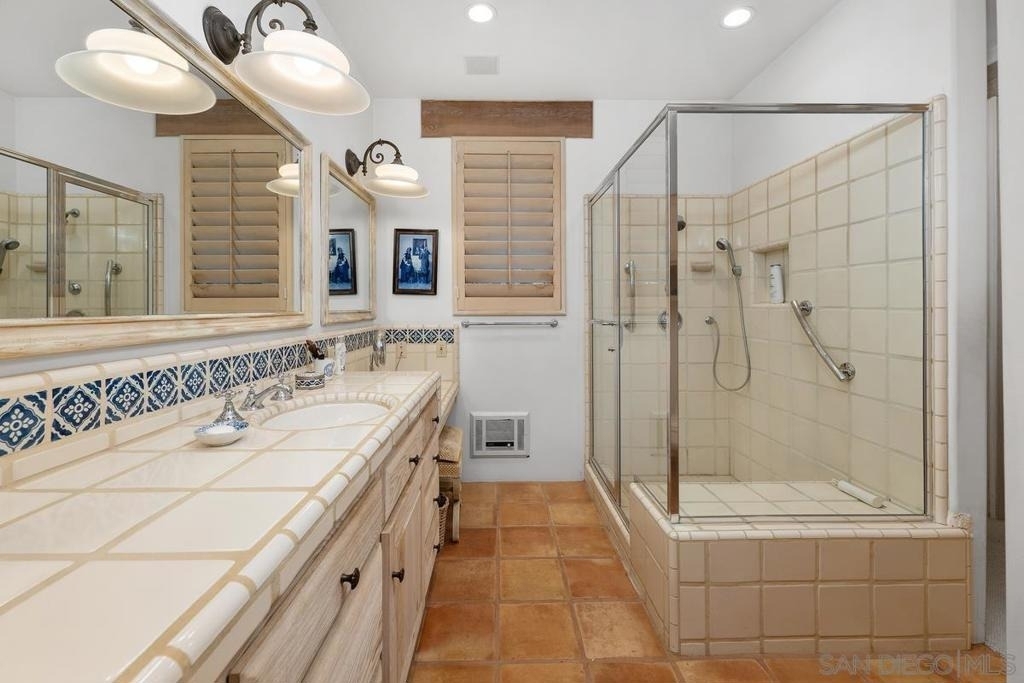 17240 Avenida De Acacias - Photo 32