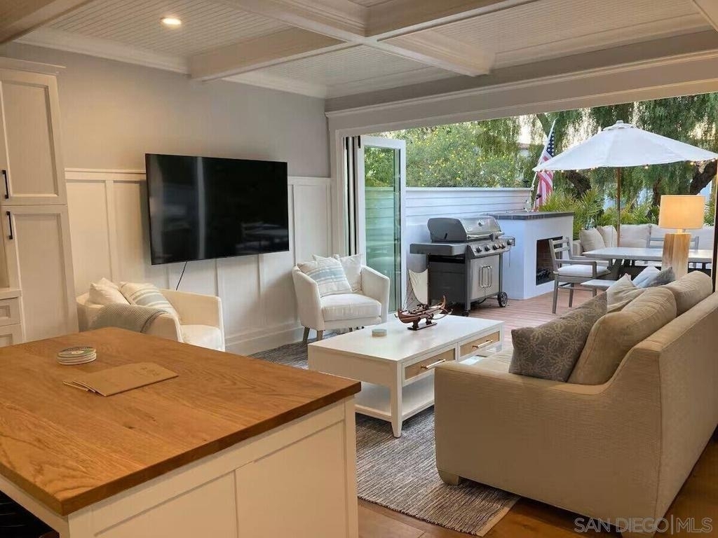 457 E Avenue - Photo 6