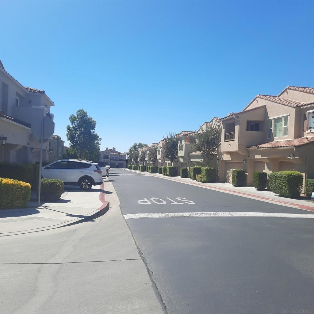 103 Trilogy St - Photo 15