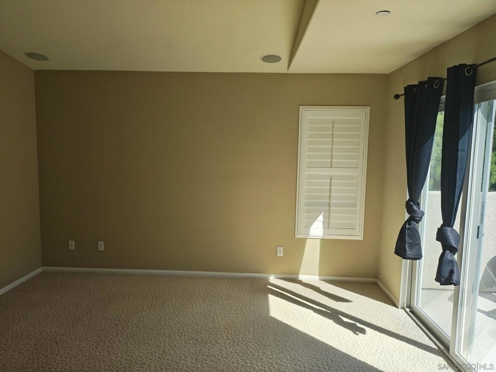 103 Trilogy St - Photo 3