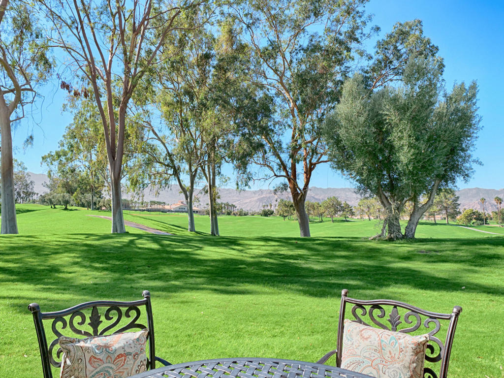 127 Villa Court - Photo 0