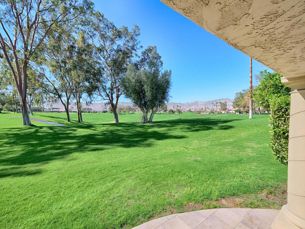 127 Villa Court - Photo 1