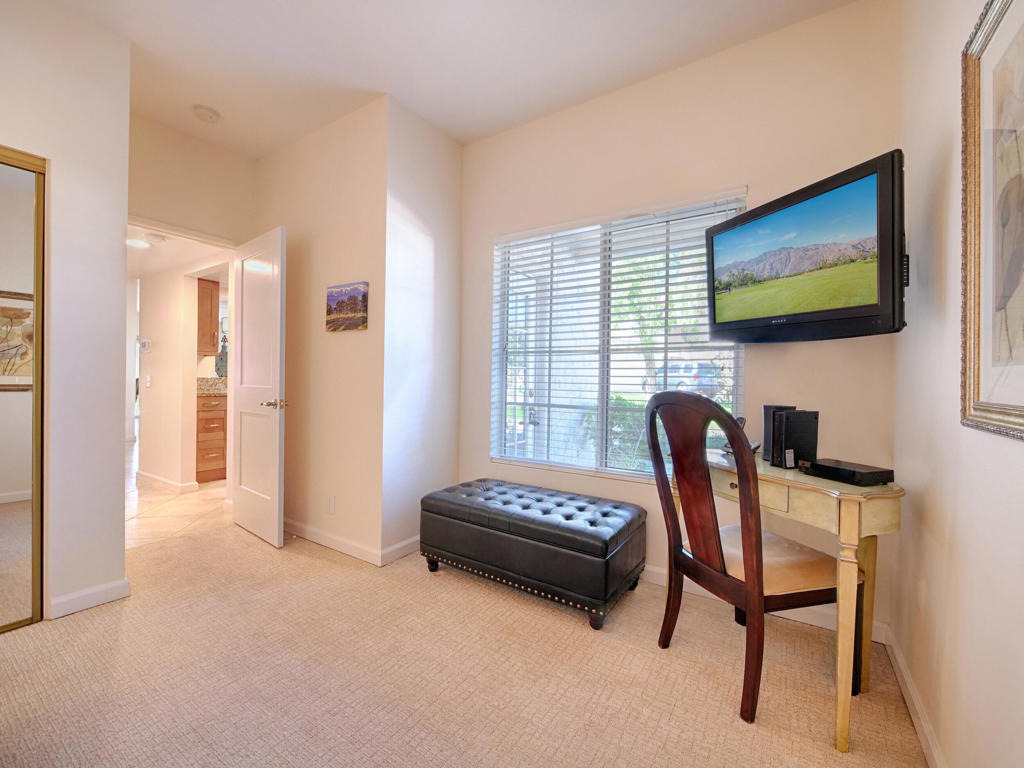 127 Villa Court - Photo 29