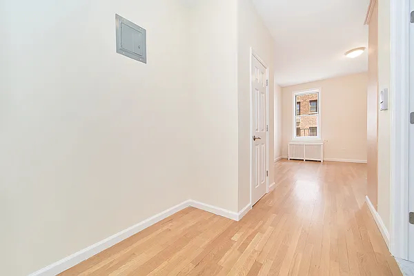 E 89th & Park Ave - Photo 6