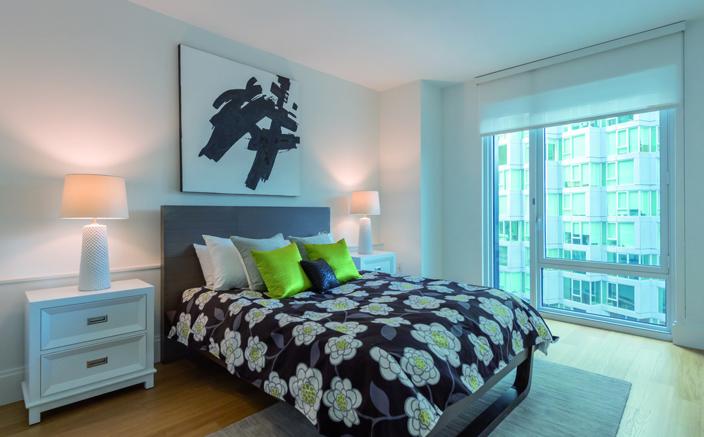 600 W 58th St - Photo 4