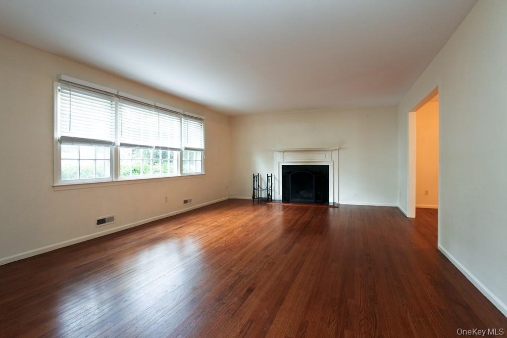 605 Fort Hill Road - Photo 3