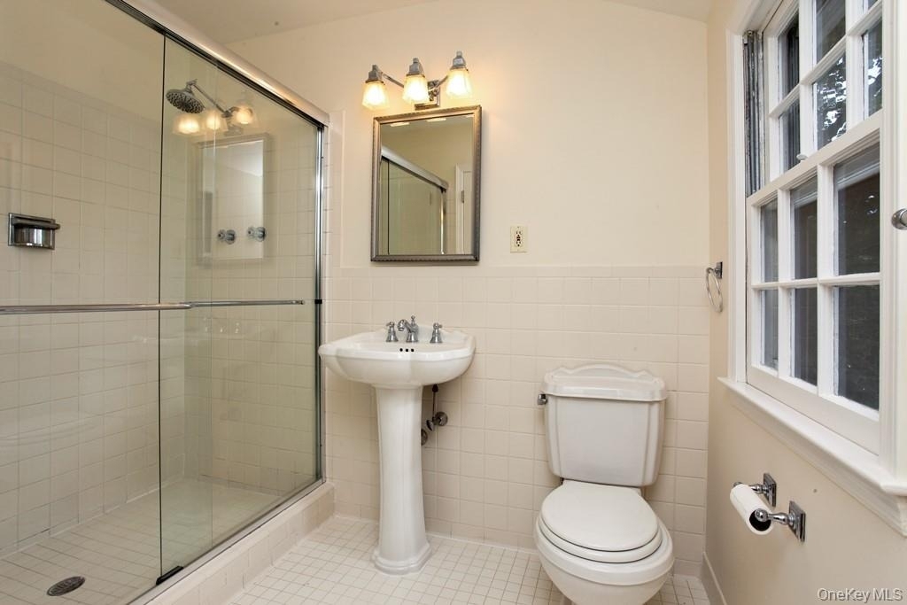 605 Fort Hill Road - Photo 10