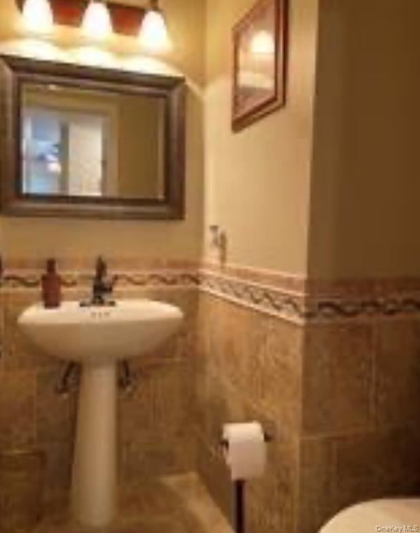 1 Wyldwood Drive - Photo 2