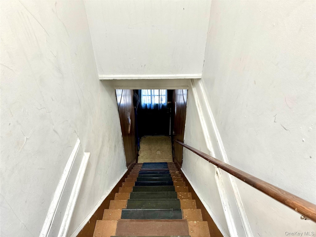 232 Fifth Avenue - Photo 13