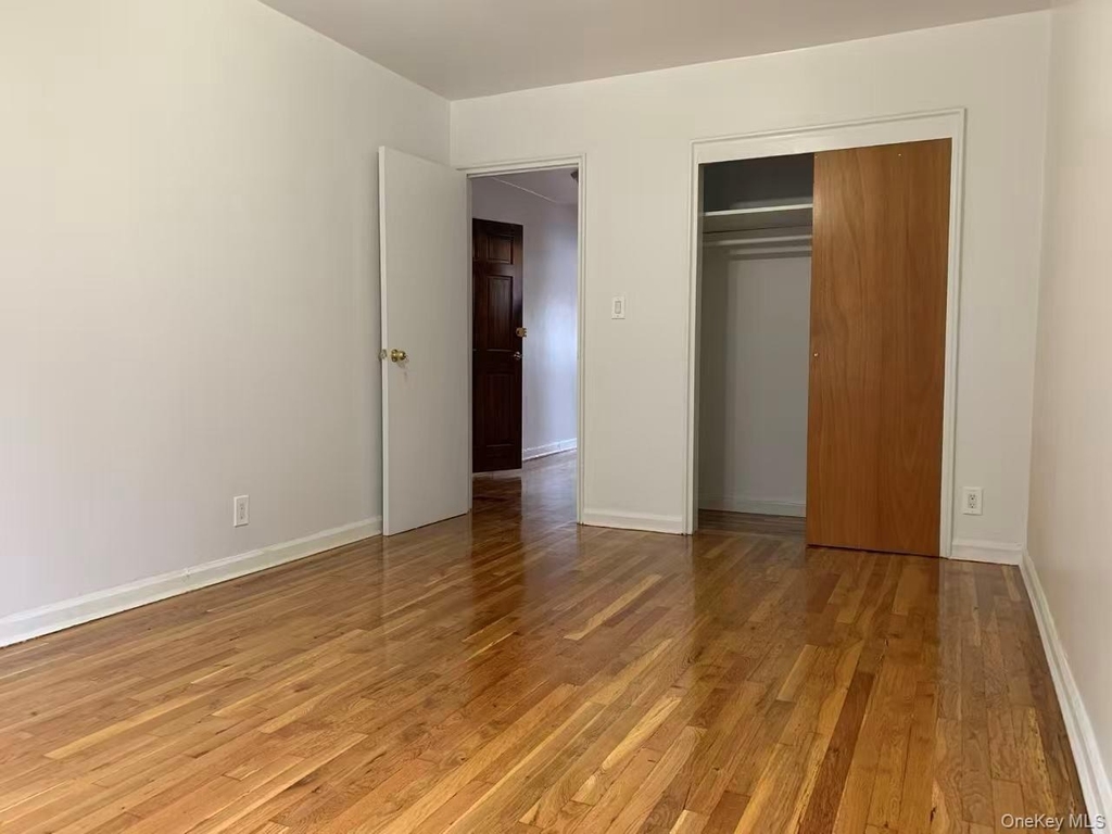 32-25 68th Street - Photo 4