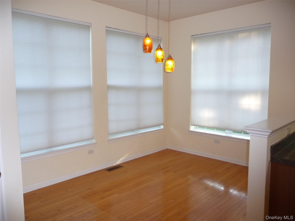 220 Roosevelt Drive - Photo 10