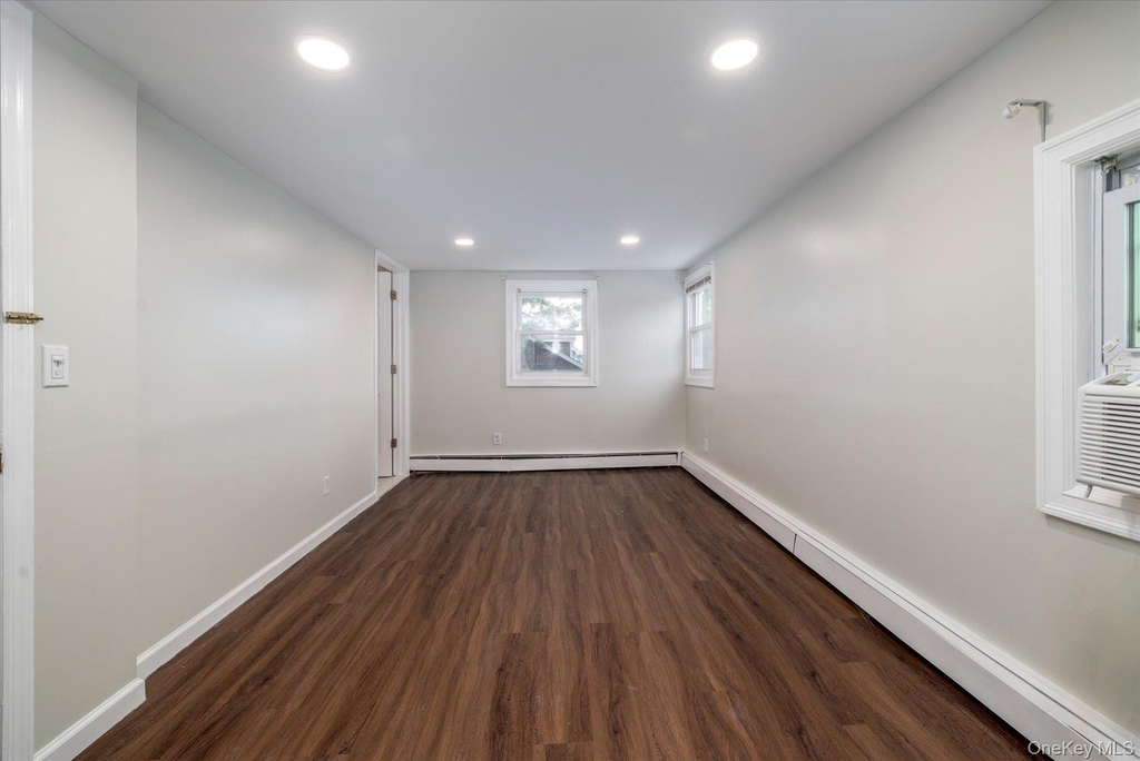 2683 Hewlett Lane - Photo 10
