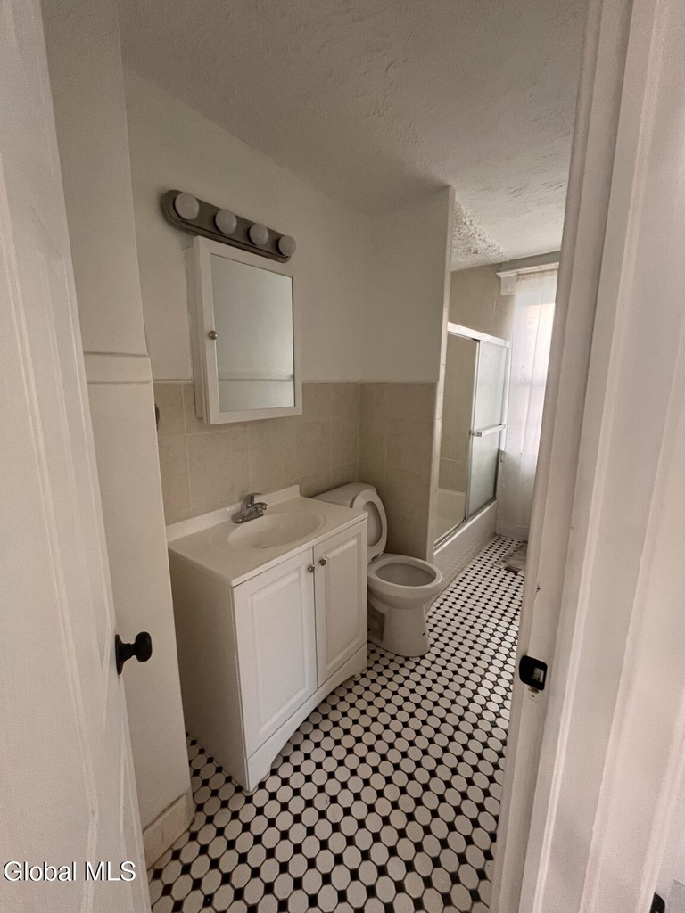 1 Chestnut Street - Photo 6