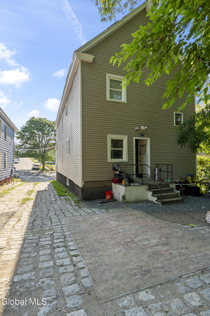 635 Crane Street - Photo 18
