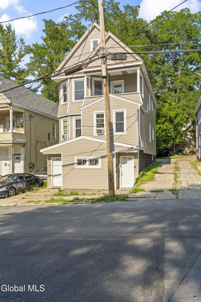 635 Crane Street - Photo 16