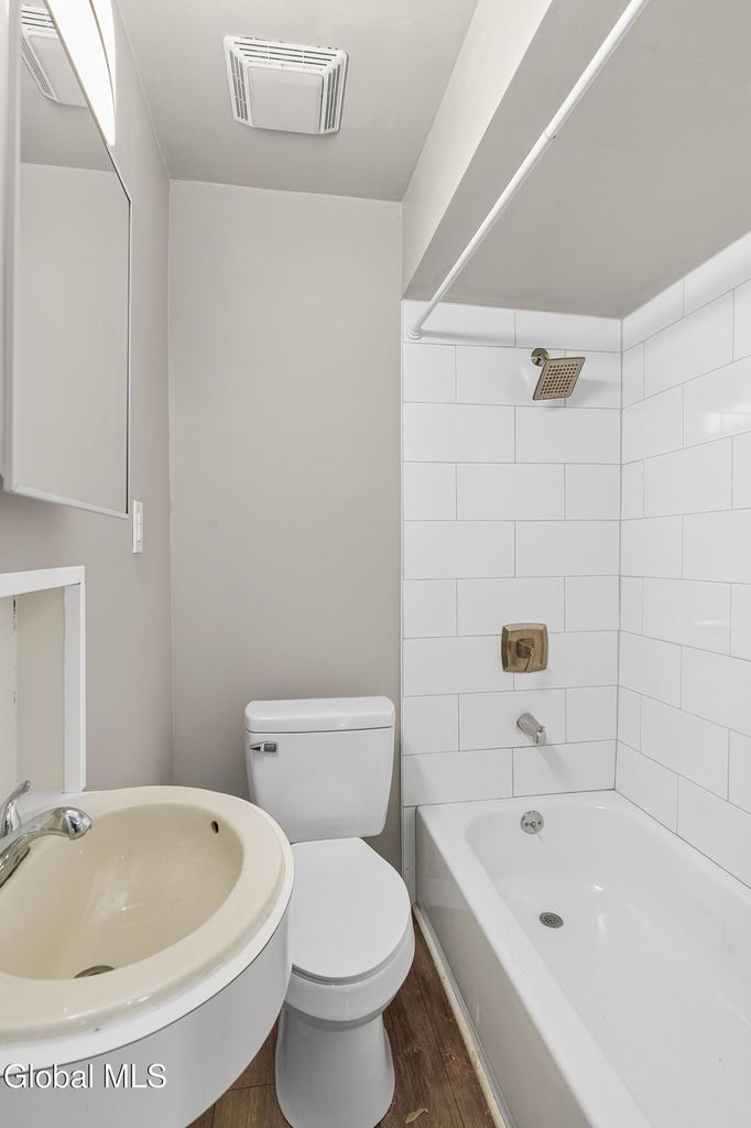 635 Crane Street - Photo 13