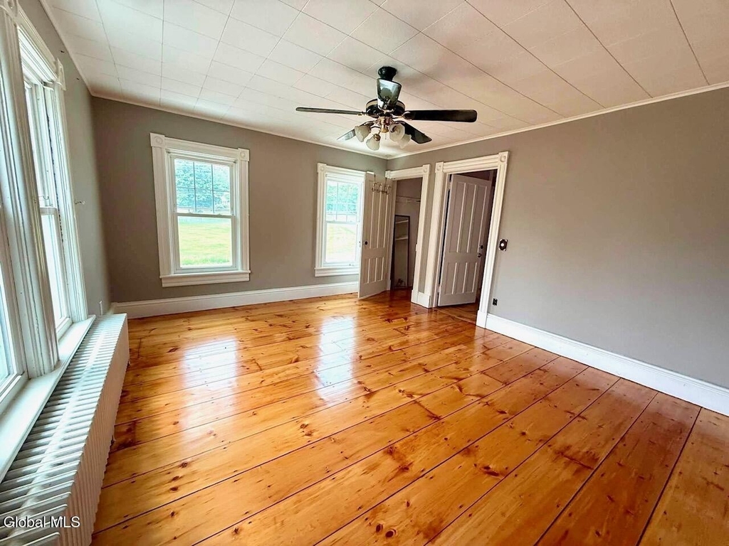 2145 New Scotland Road - Photo 13