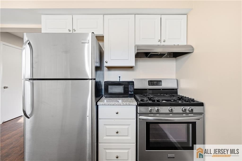 609 N Oaks Boulevard - Photo 7
