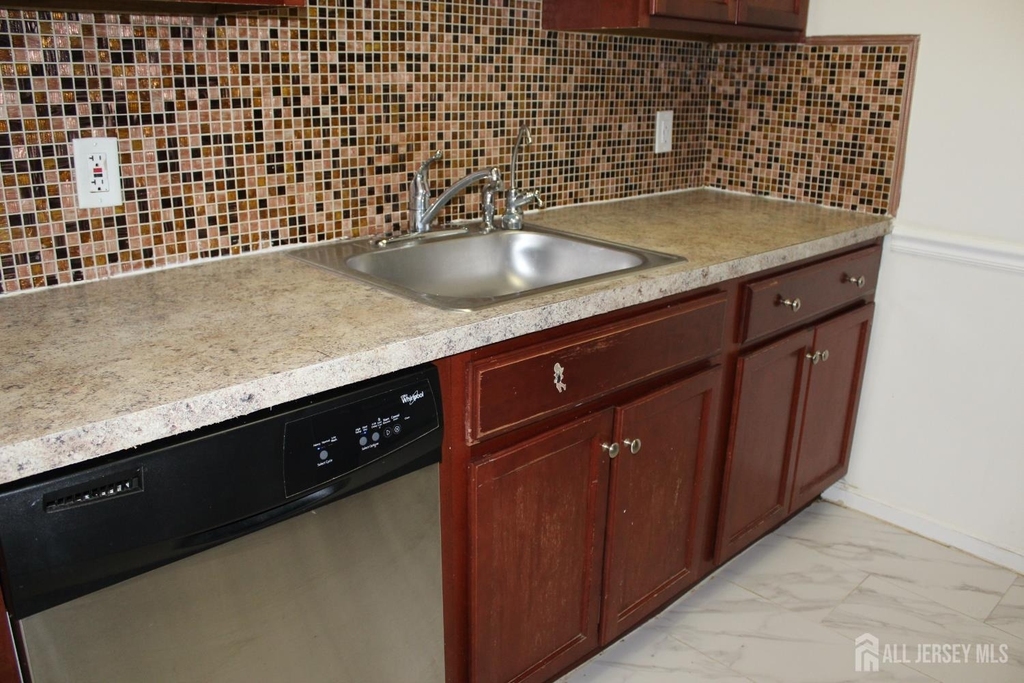 611 Doral Court - Photo 17
