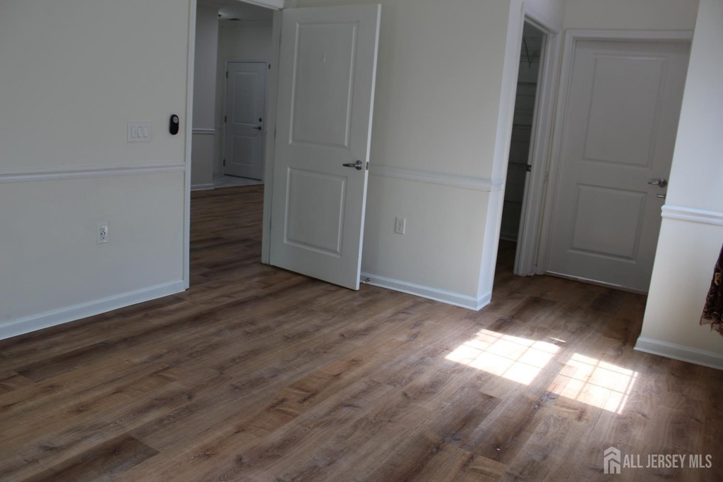 611 Doral Court - Photo 26