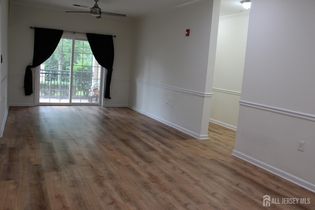 611 Doral Court - Photo 14