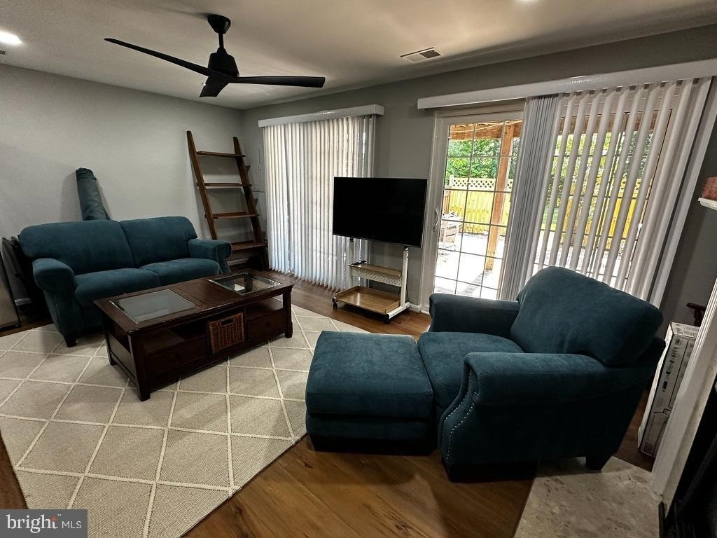 11593 Nellings Place - Photo 4