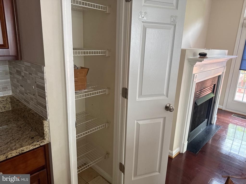 44293 Suscon Ct. - Photo 35