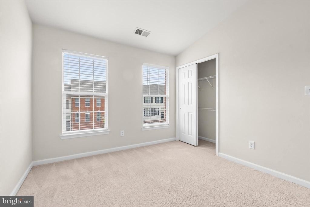 20139 Prairie Dunes Terrace - Photo 23
