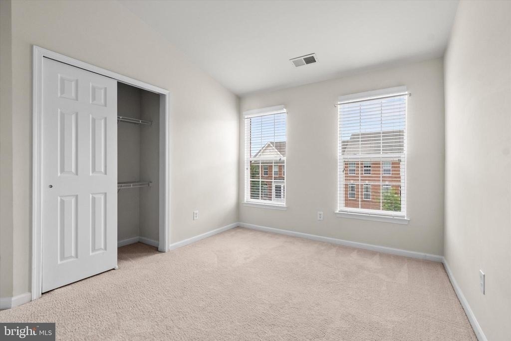 20139 Prairie Dunes Terrace - Photo 22