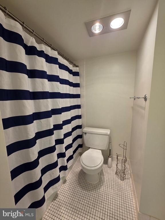 2059 Huntington Avenue - Photo 10
