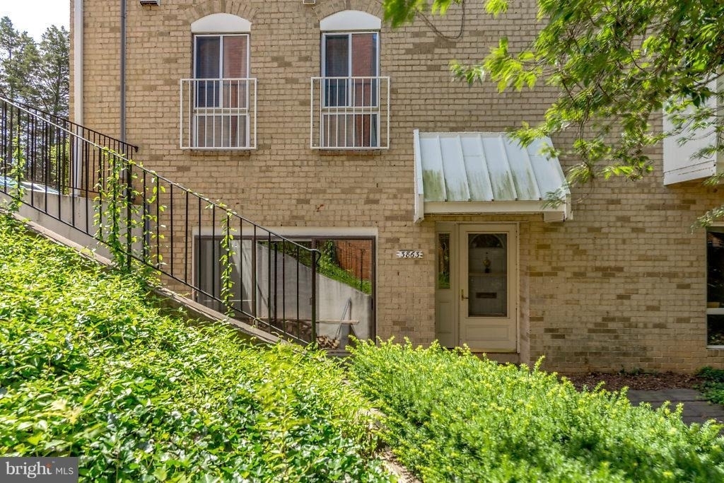 3863 Persimmon Circle - Photo 2
