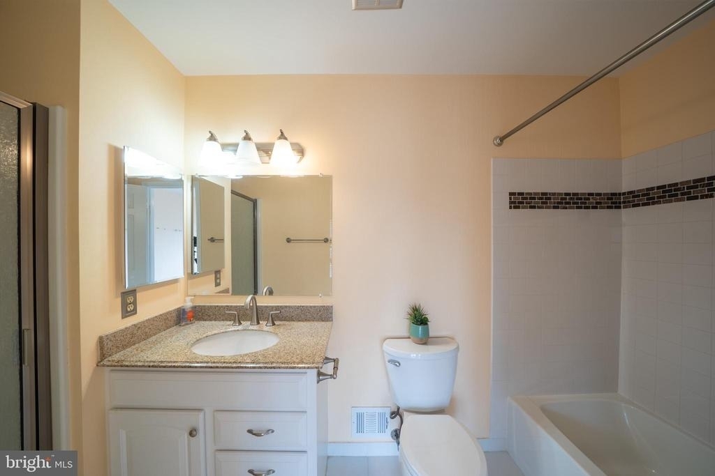 10168 Turnberry Place - Photo 14