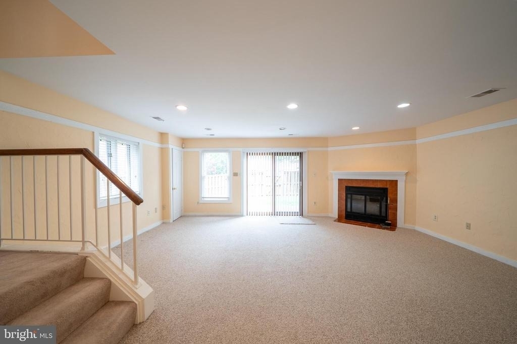 10168 Turnberry Place - Photo 23