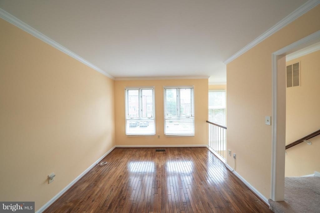 10168 Turnberry Place - Photo 5